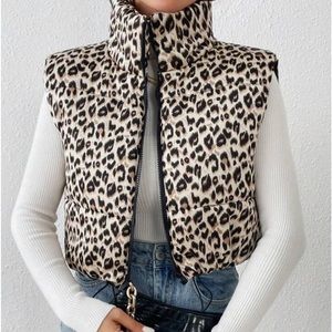 Leopard print cropped vest
